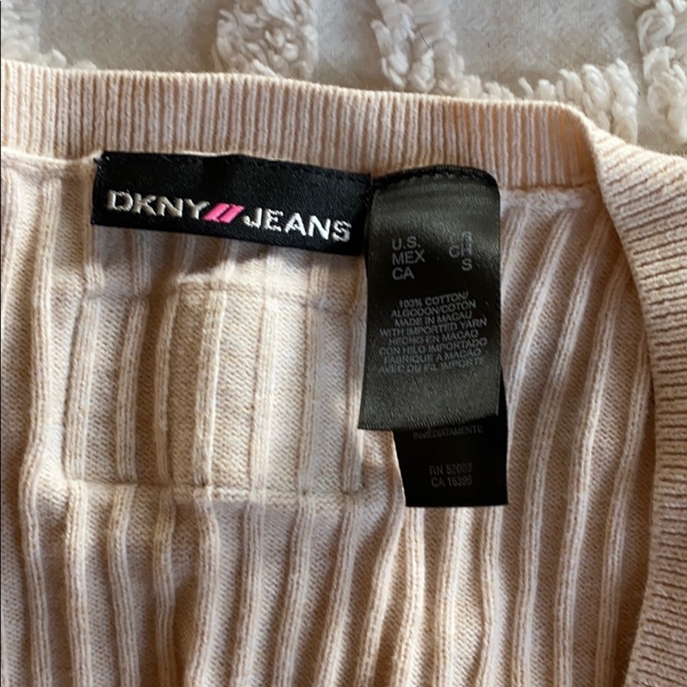 DKNY Sweater - Picture 4 of 6